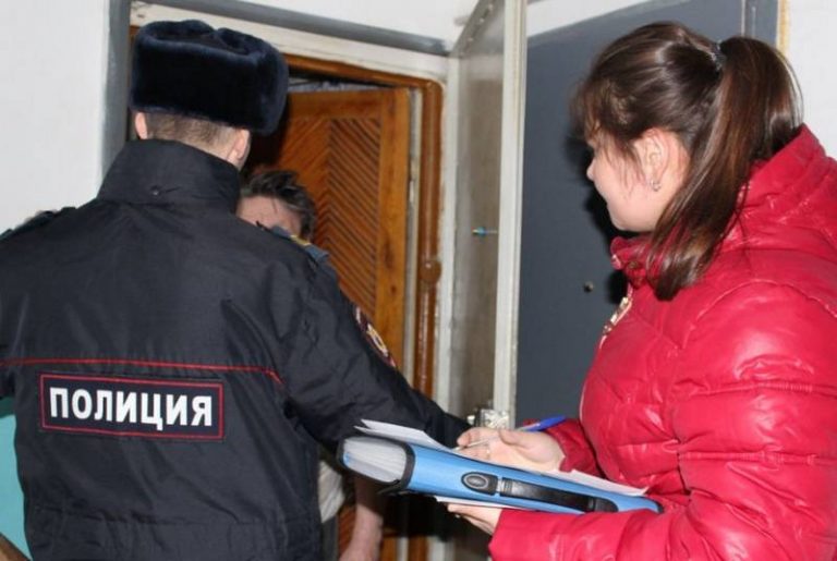 Сотрудники полиции Новоуральска проводят профилактическое мероприятие «Быт»