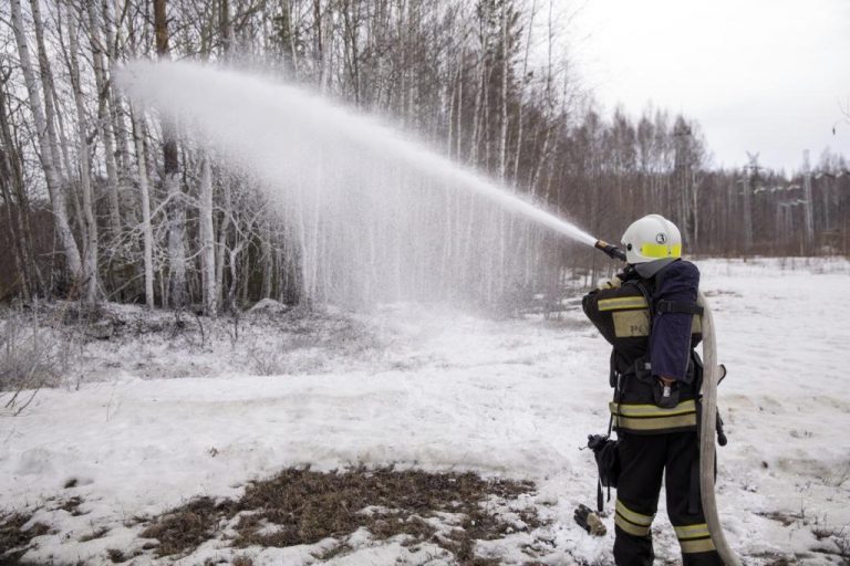 УЭХК подтвердил готовность к паводку и пожароопасному сезону
