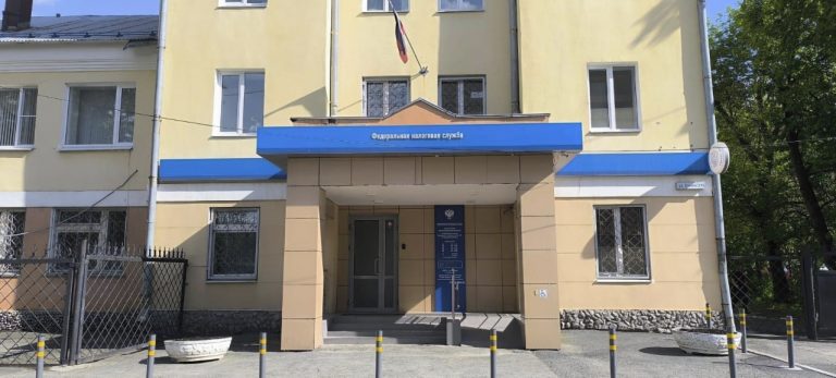 Налоговая инспекция проводит работу по легализации трудовых отношений