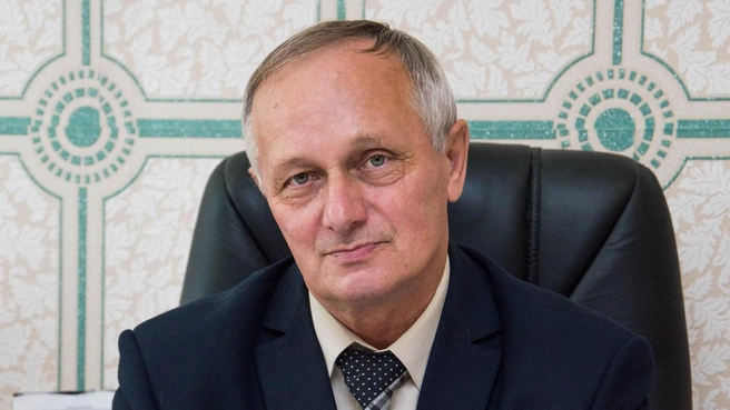 Скончался Евгений Букреев