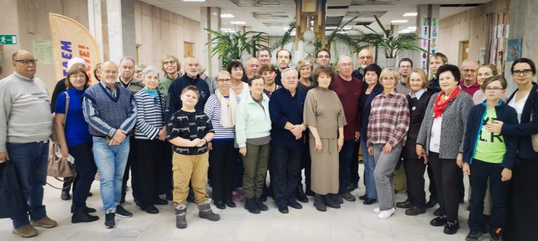 Открытие выставки руд из коллекции П. А. Исаковым