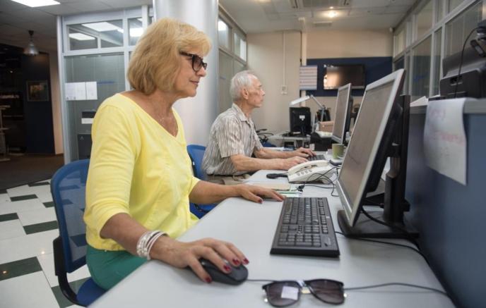 Власти планируют развивать гибкую занятость для граждан старшего поколения