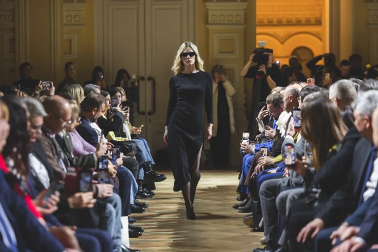 Подростки из атомных городов представили свои коллекции в ГУМе на одном подиуме с именитыми дизайнерами