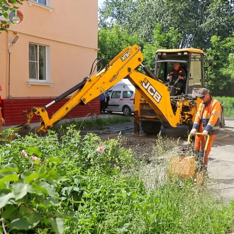 ) случилось