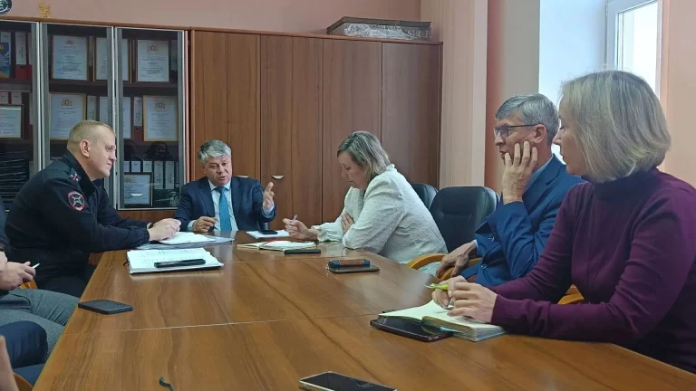 Автобусы должны ходить по маршруту: устраняем нарушения ПДД на улице Фурманова