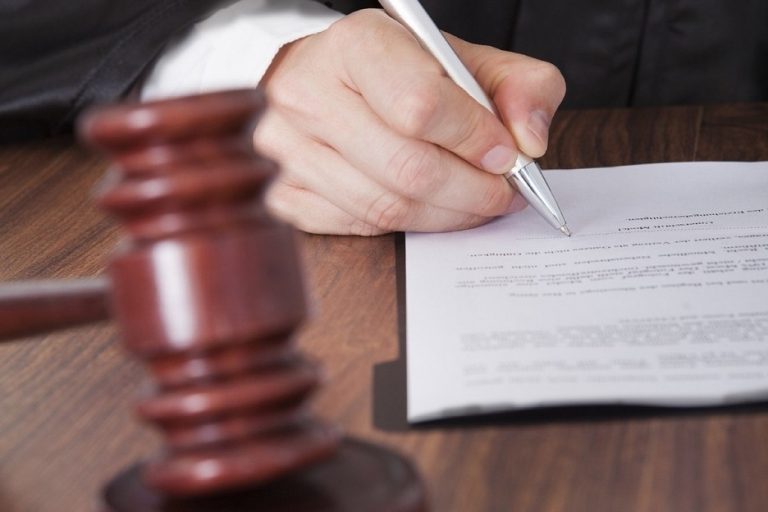 В Новоуральске суд присудил миллион рублей за тяжелую травму ребенка в летнем лагере